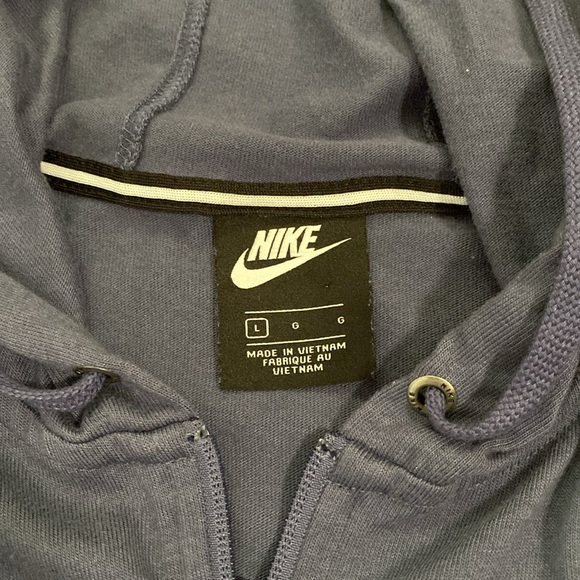 Nike Hooded Sweatshirt - Picture 10 of 11